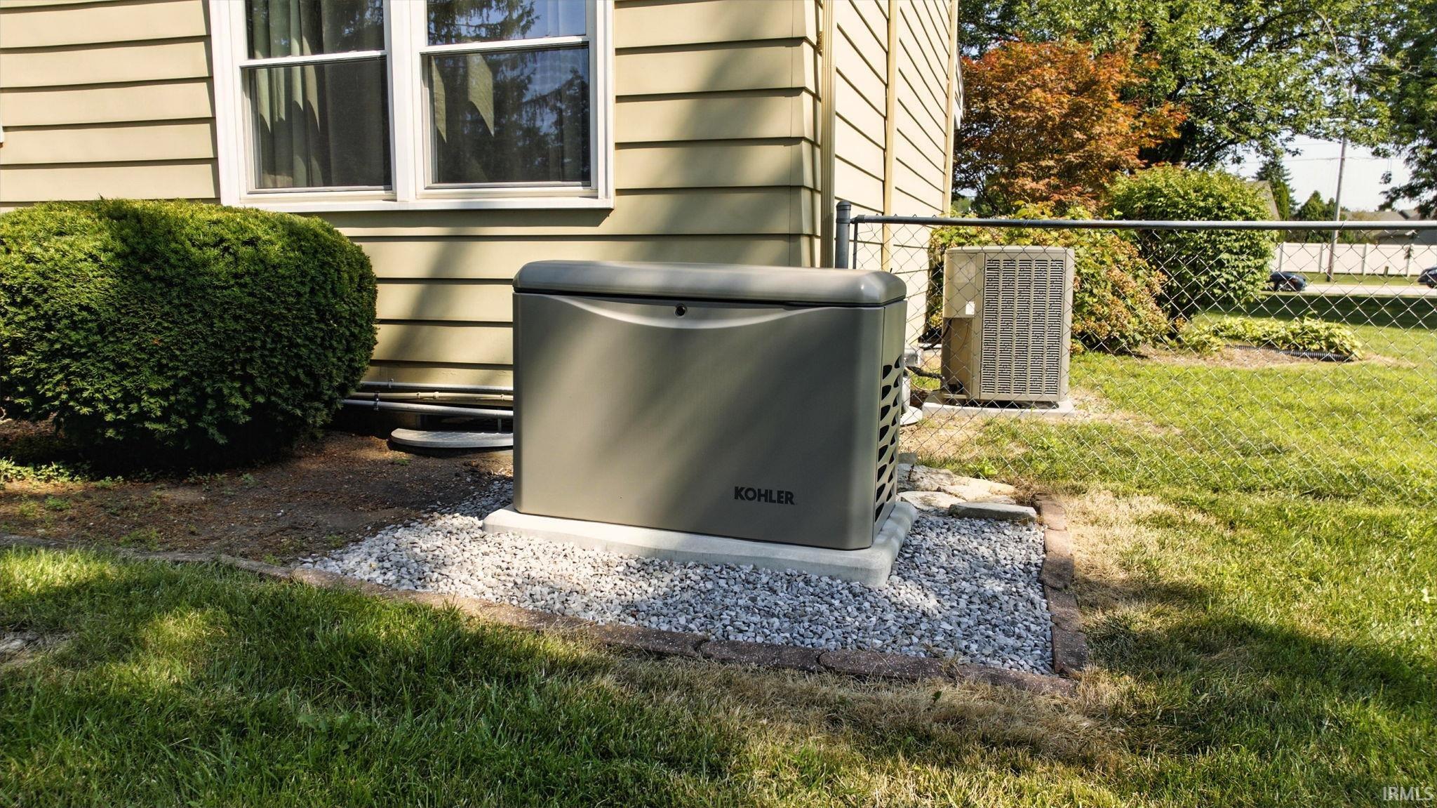 9521 Illinois Road Fort Wayne, IN 46804 - Photo 11 of 36