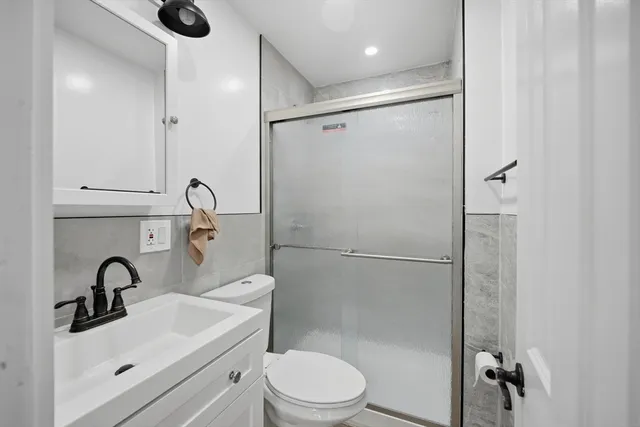 $330,000 | 13 Green Avenue, Westfield, MA 01085