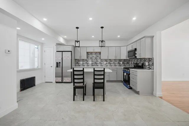 $330,000 | 13 Green Avenue, Westfield, MA 01085