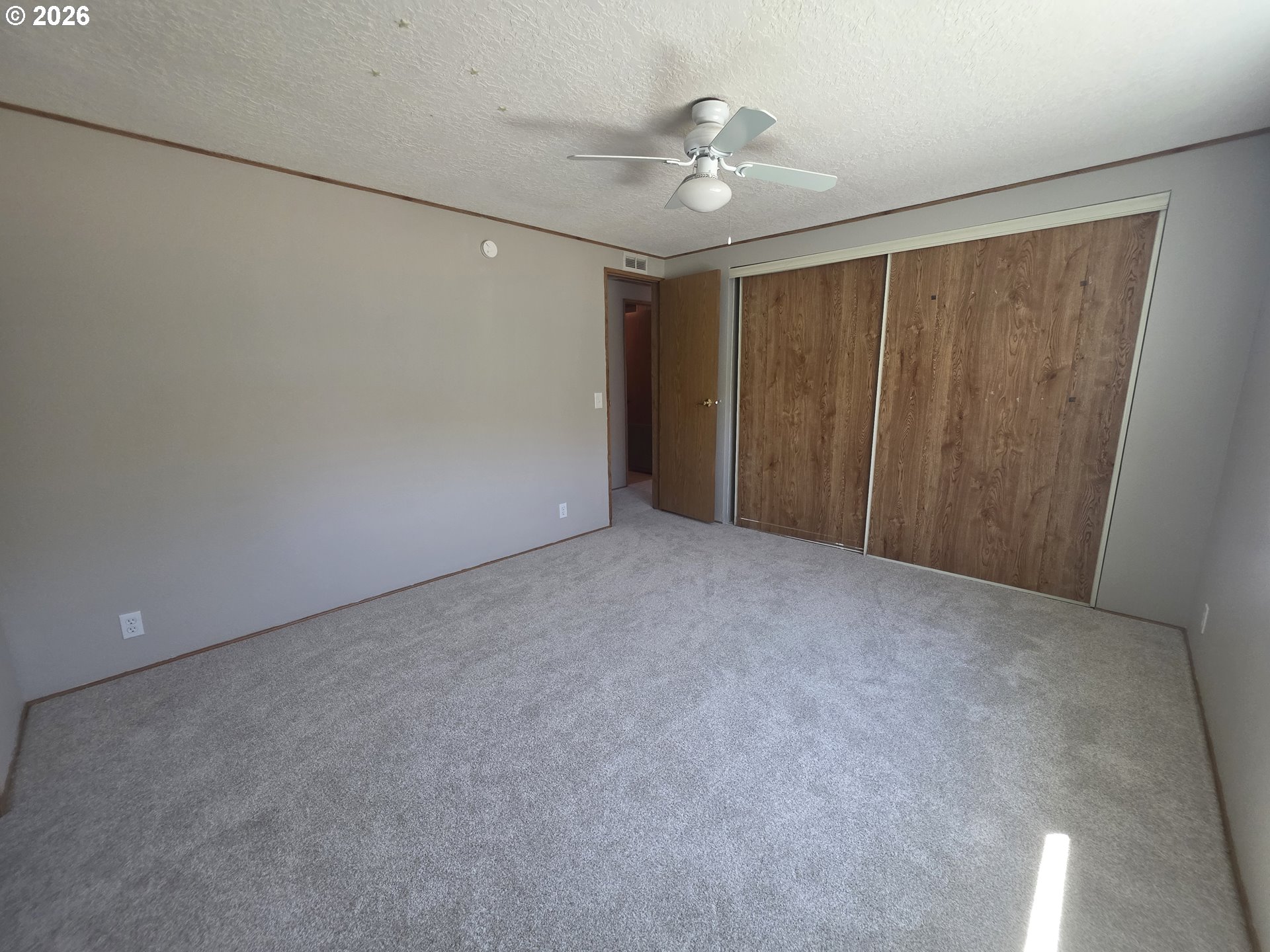 1901 Southeast Minter Bridge Road, Unit 38 Hillsboro, OR 97123 - Photo 14 of 16