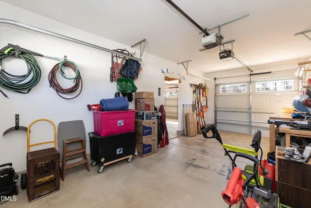 a view of room with washer and dryer