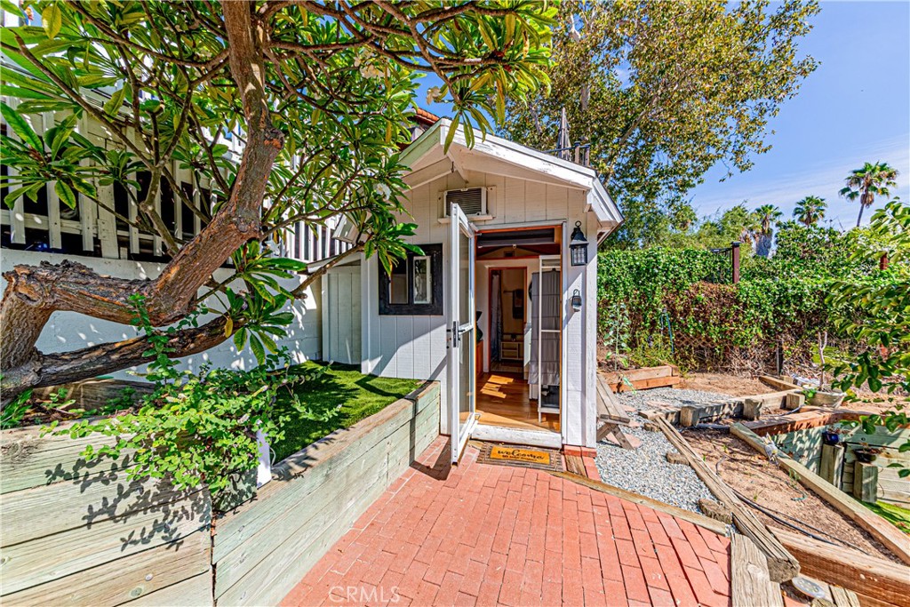 774 Stephens Avenue Fullerton, CA 92833 - Photo 42 of 53 a view of a house with backyard and sitting area