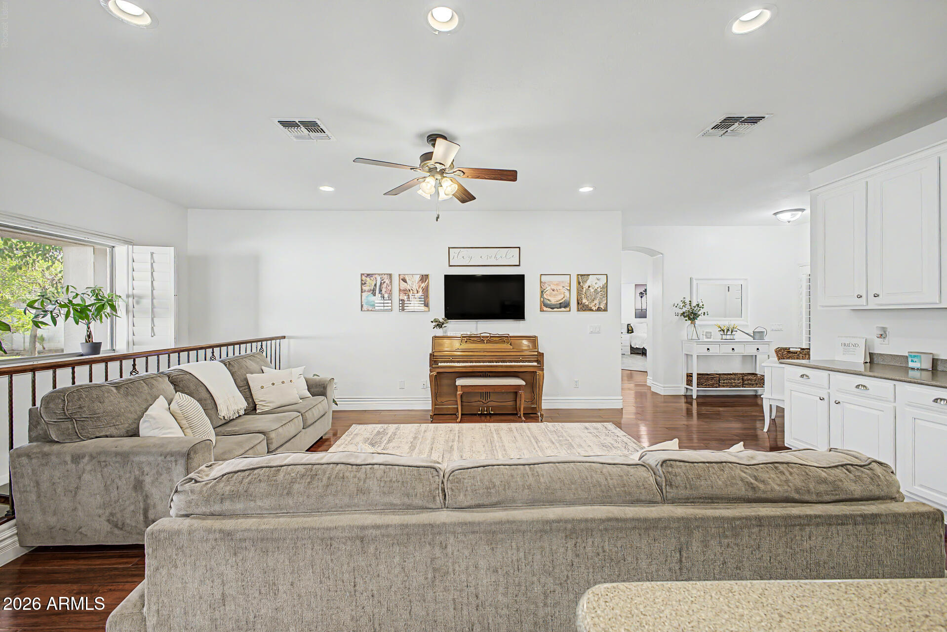 4203 East Los Altos Road Gilbert, AZ 85297 - Photo 5 of 44 8 - Los Altos