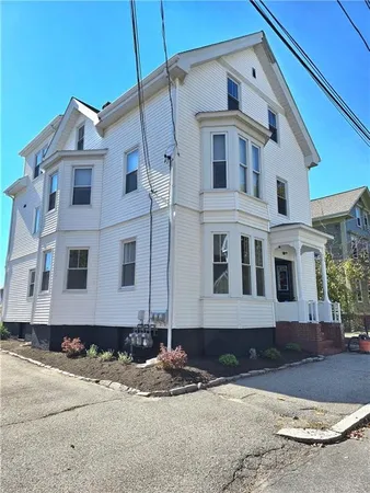 $2,850 | 43 East George Street, Unit 1, Providence, RI 02906