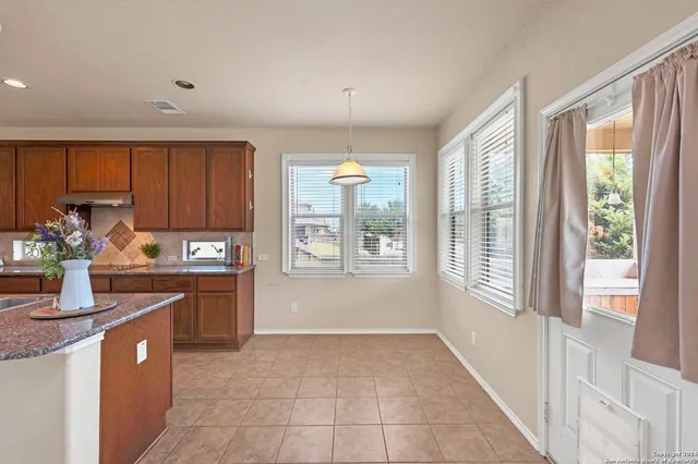 $2,300 | 2063 Western Pecan, New Braunfels, TX 78130