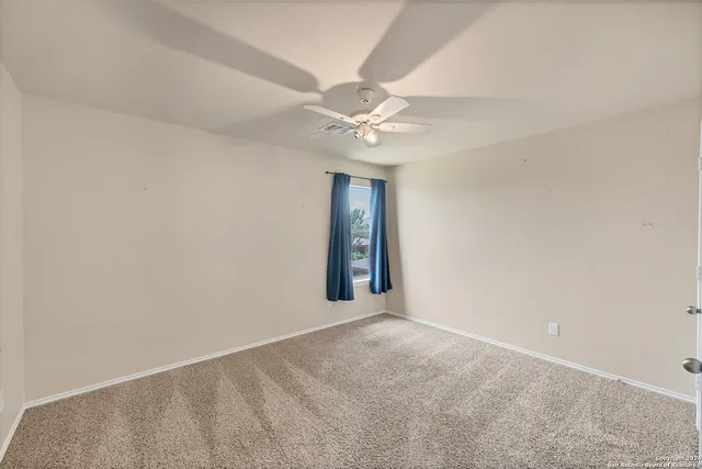 $2,300 | 2063 Western Pecan, New Braunfels, TX 78130