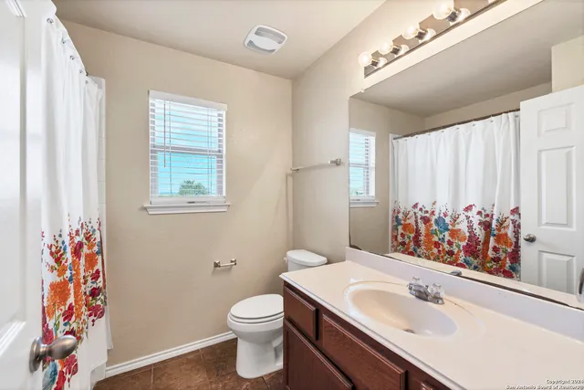 $2,300 | 2063 Western Pecan, New Braunfels, TX 78130