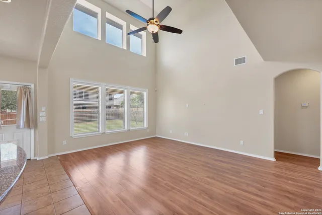 $2,300 | 2063 Western Pecan, New Braunfels, TX 78130