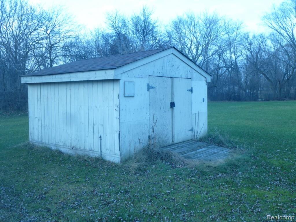 751 Trinway Road Troy, MI 48085 - Photo 23 of 29 P1070939.jpg