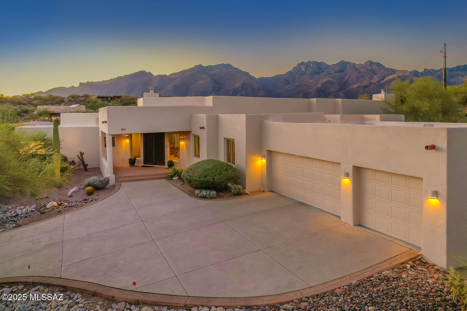 4841 North Rock Canyon Road Tucson, AZ 85750 - Photo 1 of 33 Gallery Image 1