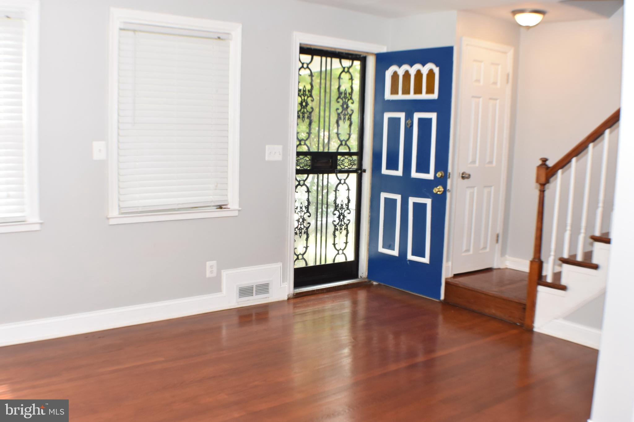 5206 Kelway Road Baltimore, MD 21239 - Photo 3 of 25