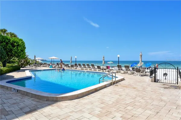 $5,000 | 800 Benjamin Franklin Drive, Unit 403, Sarasota, FL 34236