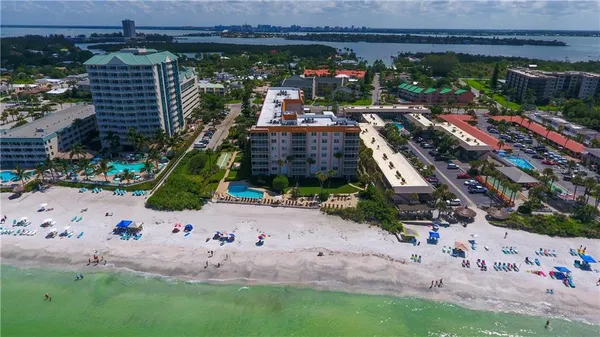 $5,000 | 800 Benjamin Franklin Drive, Unit 403, Sarasota, FL 34236