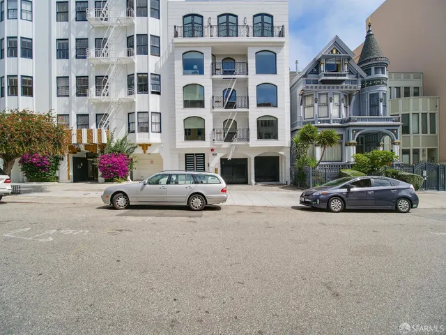 a car parked in front of a building