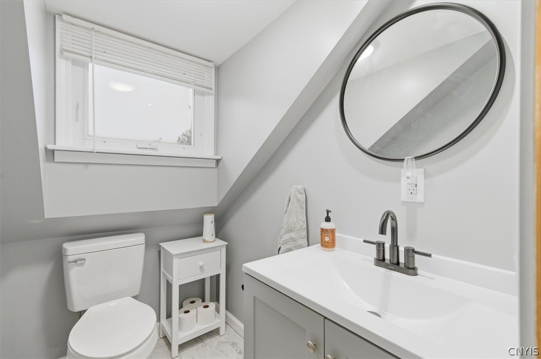 3846 East Prospect Avenue Oneida, NY 13421 - Photo 27 of 35