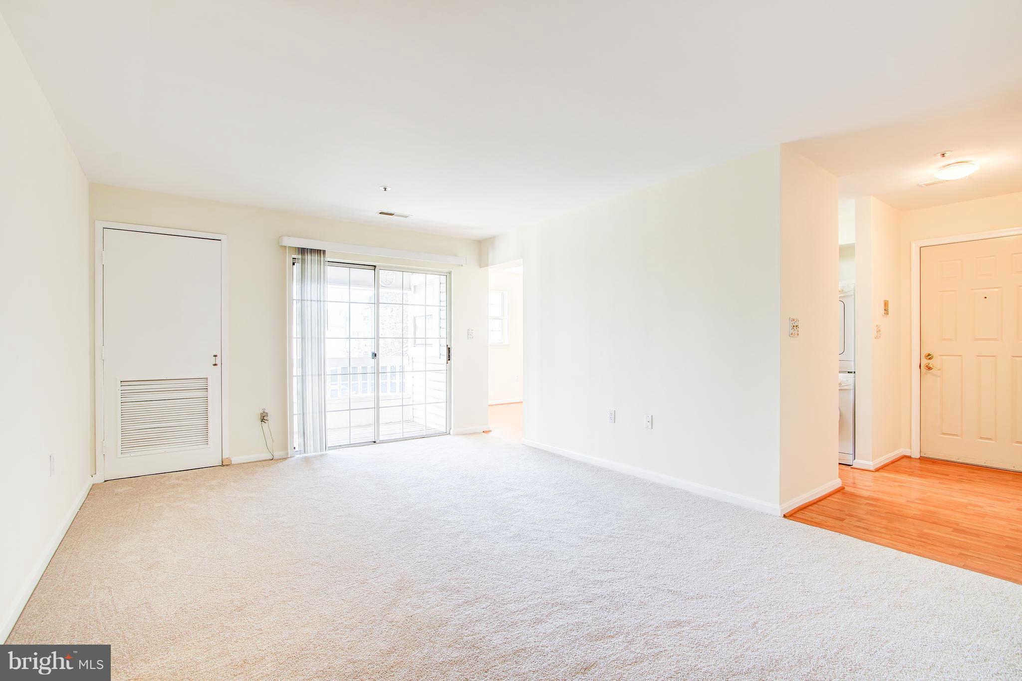 8371 Montgomery Run Road, Unit H Ellicott City, MD 21043 - Photo 16 of 33 Open Space Concept