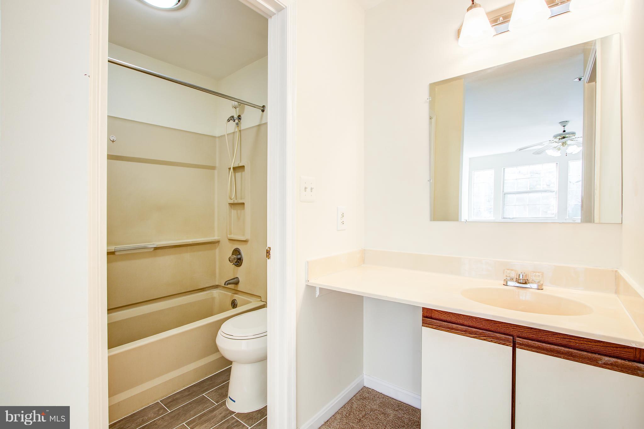 8371 Montgomery Run Road, Unit H Ellicott City, MD 21043 - Photo 26 of 33 Master Bathroom