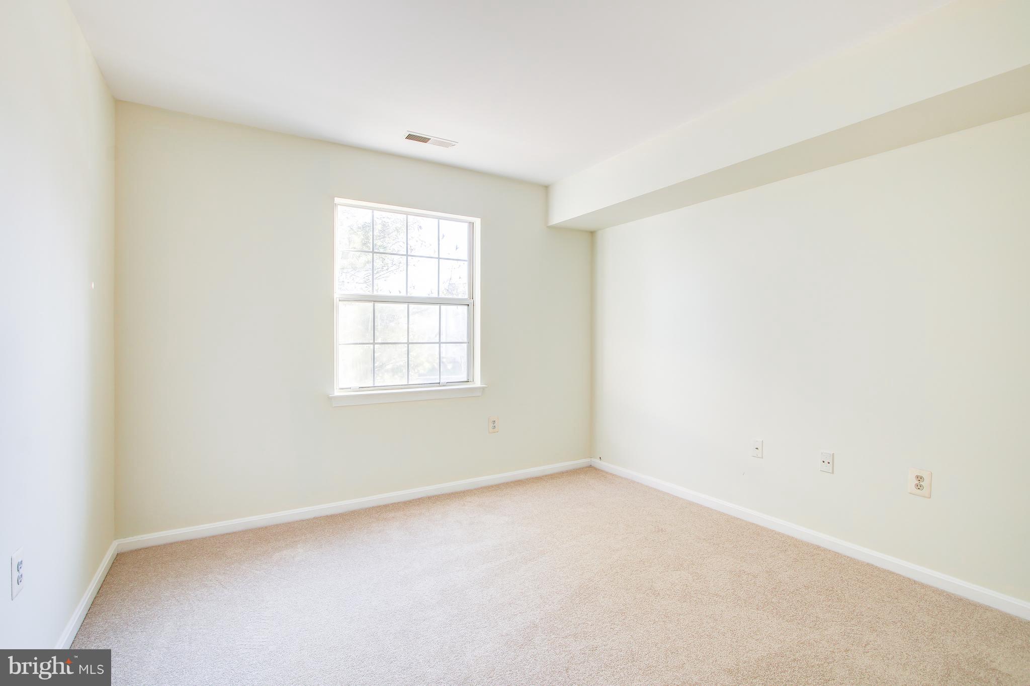 8371 Montgomery Run Road, Unit H Ellicott City, MD 21043 - Photo 29 of 33 2nd Bedroom