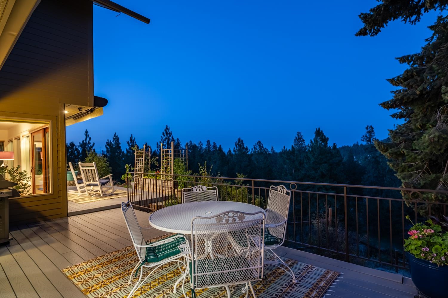 2106 South Cherry Lane Spokane, WA 99223 - Photo 30 of 49 Gallery Image 30