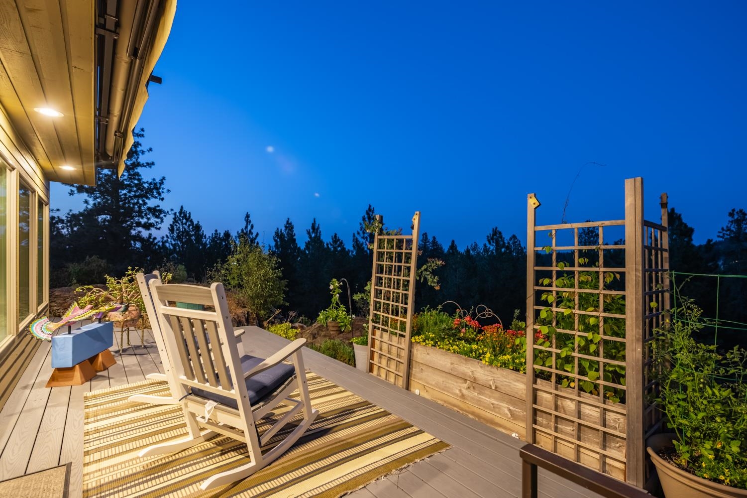 2106 South Cherry Lane Spokane, WA 99223 - Photo 3 of 49 Gallery Image 3