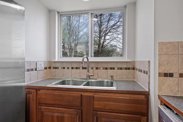 $333,000 | 405 Oat Meadow Drive, Pflugerville, TX 78660