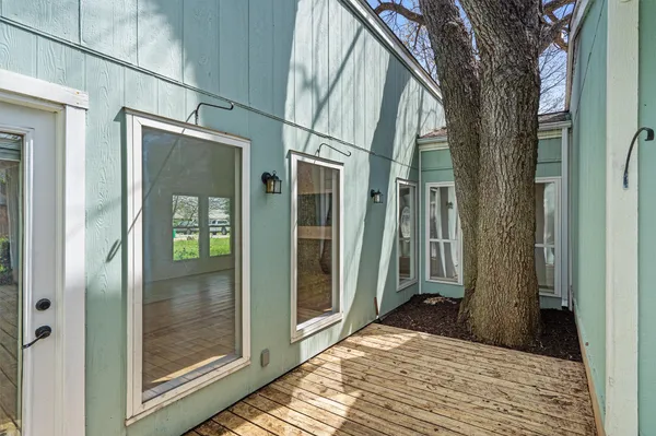 $333,000 | 405 Oat Meadow Drive, Pflugerville, TX 78660