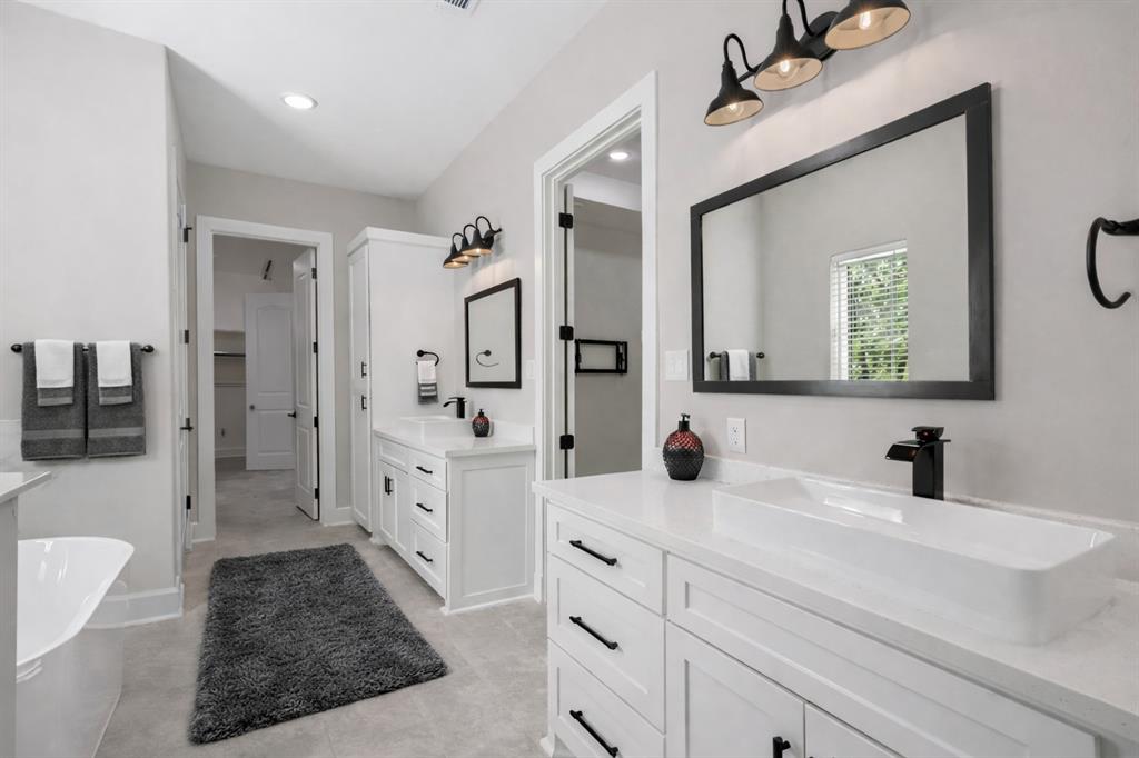 328 Brandon Way Pottsboro, TX 75076 - Photo 21 of 40 virtually staged