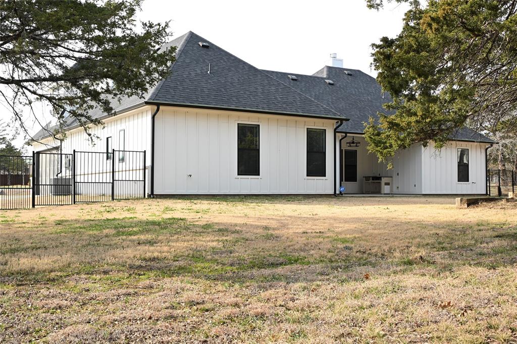 328 Brandon Way Pottsboro, TX 75076 - Photo 39 of 40