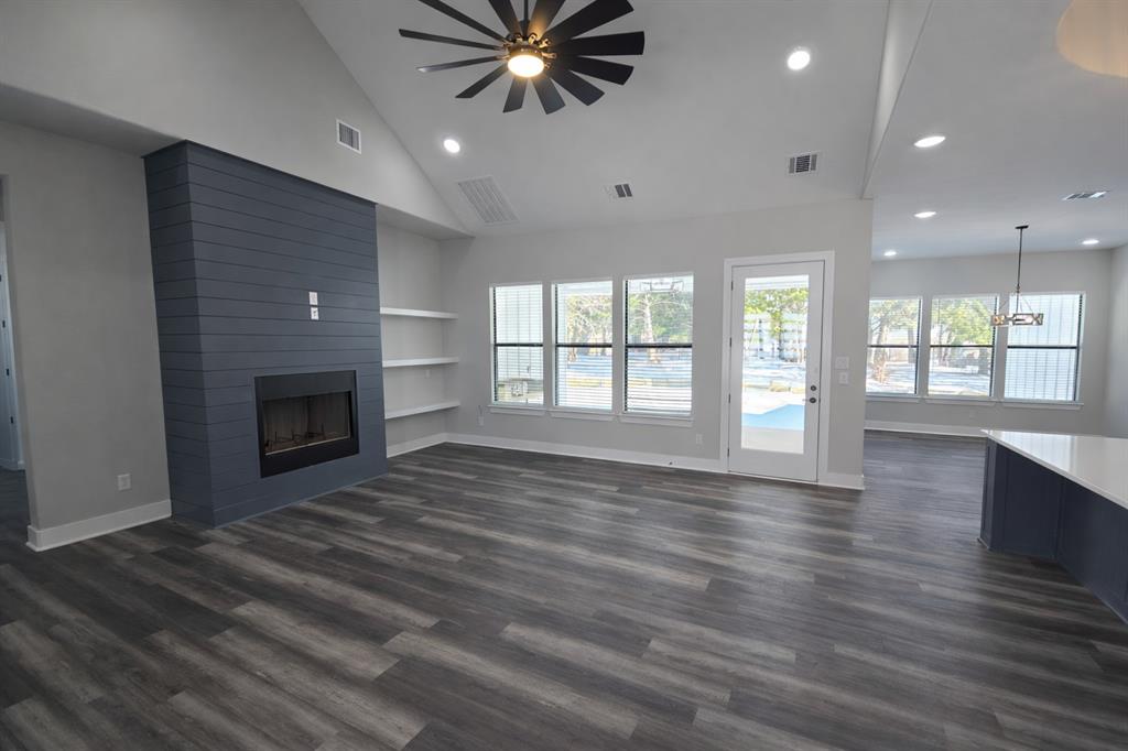 328 Brandon Way Pottsboro, TX 75076 - Photo 7 of 40