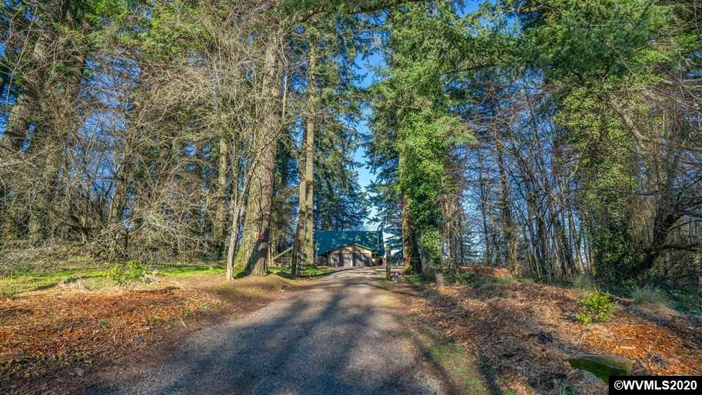 2401 Cole Road South Salem, OR 97306 - Photo 2 of 42 a view of outdoor space and yard