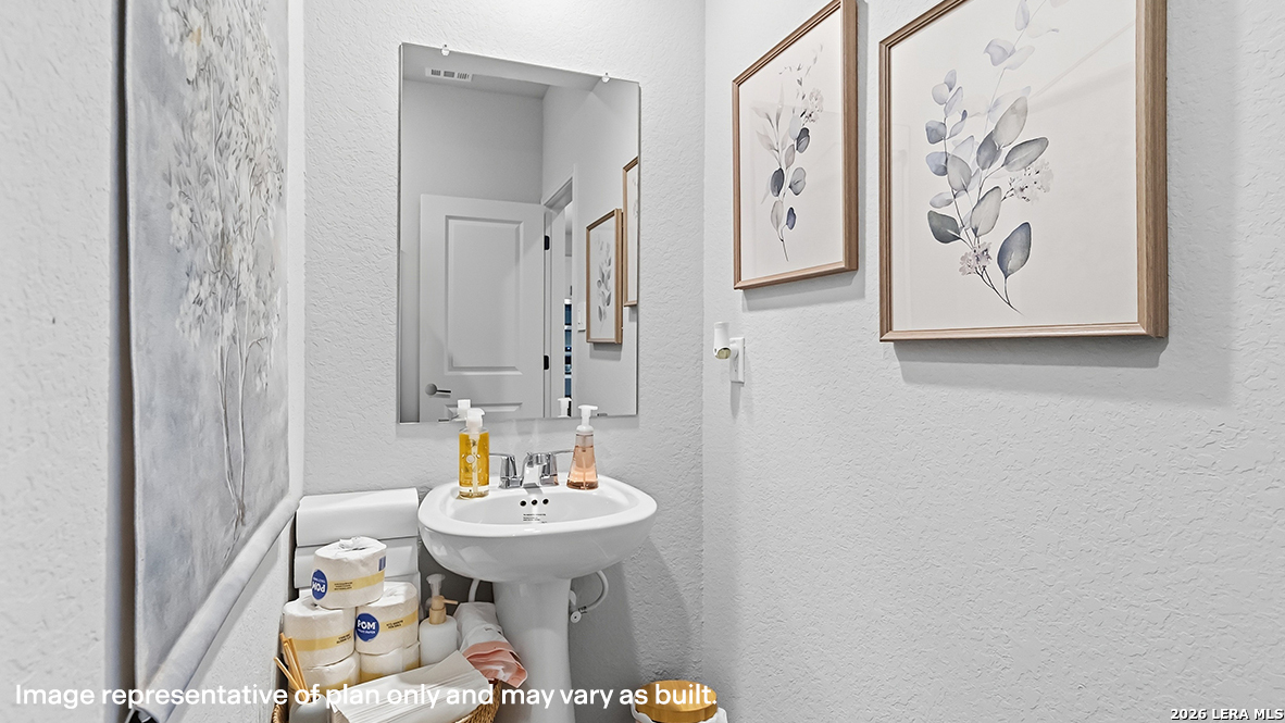 101 Ivy Way Mico, TX 78056 - Photo 5 of 38 Gallery Image 5