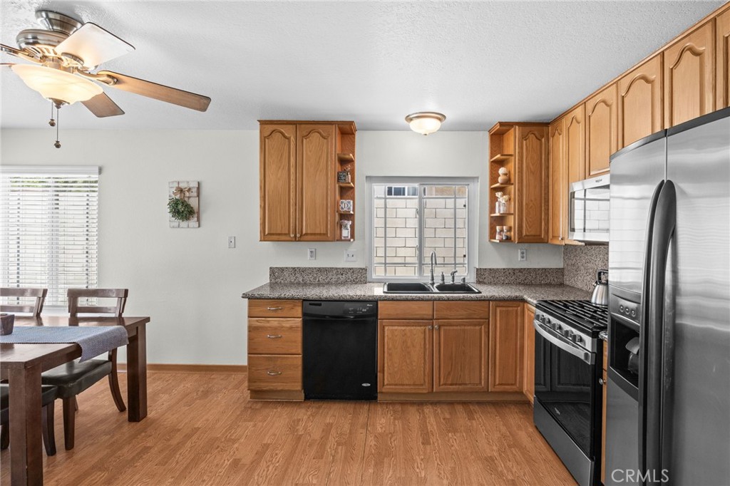 8244 Avenida Leon Rancho Cucamonga, CA 91730 - Photo 11 of 43