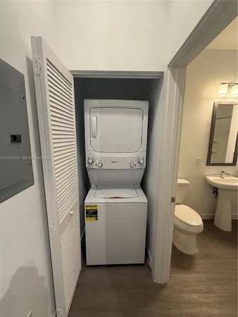 $1,900 | 61 Northwest 37th Avenue, Unit 1, Miami, FL 33125