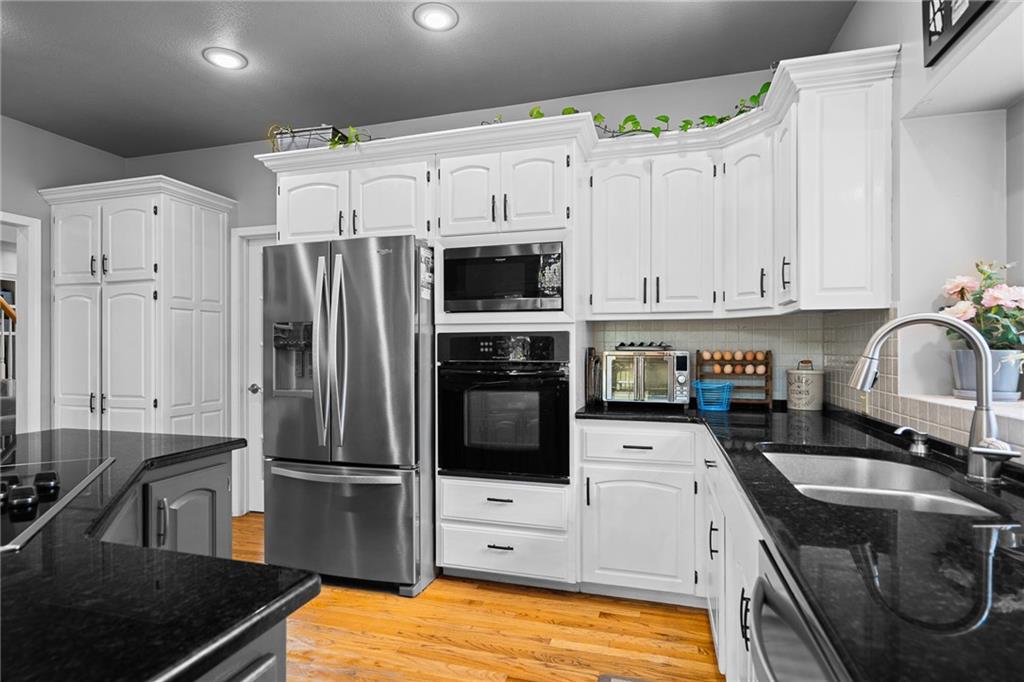 19252 South 1715th Road Nevada, MO 64772 - Photo 16 of 52