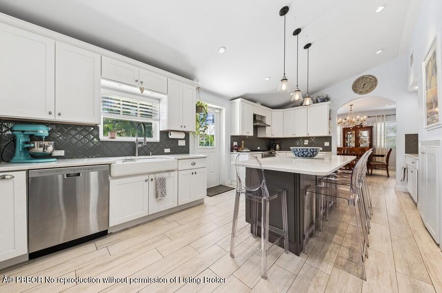 310 Almeria Road West Palm Beach, FL 33405 - Photo 12 of 71 12_310AlmeriaRd_177001_Kitchen_Small