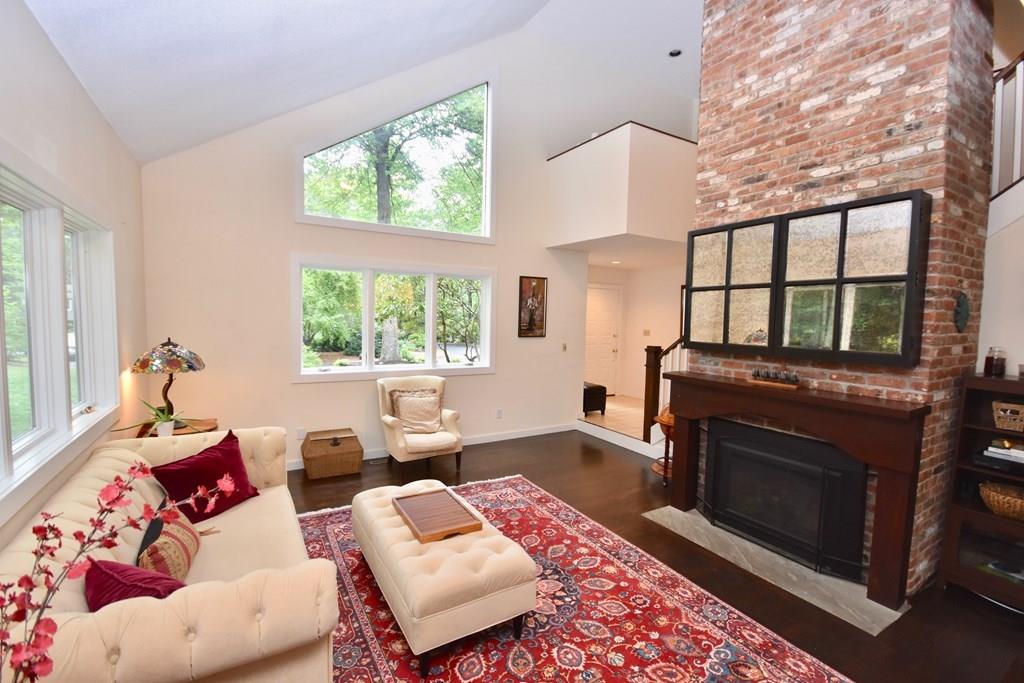 35 Trillium Way Amherst, MA 01002 - Photo 3 of 41 Gallery Image 3