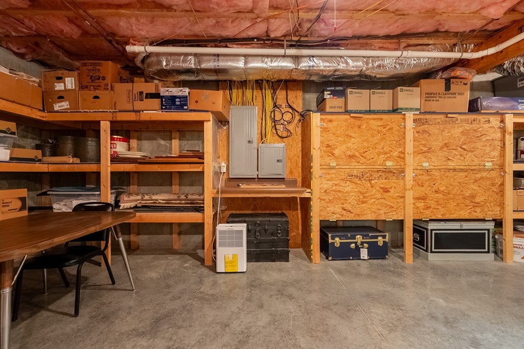 409 Whispering Pines Road Max Meadows, VA 24360 - Photo 63 of 100 Gallery Image 63