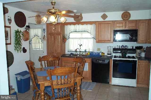 260 Rosedale Drive Manchester, PA 17345 - Photo 2 of 5 Gallery Image 2