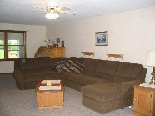 12562 Todd Road Ida, MI 48140 - Photo 5 of 23 818345-4.JPG