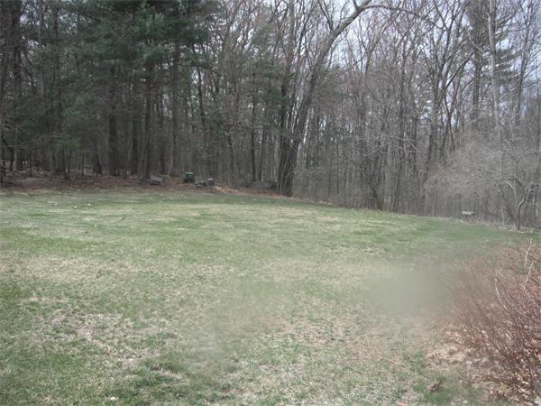 43 Hunter Road Uxbridge, MA 01569 - Photo 3 of 12 Gallery Image 3