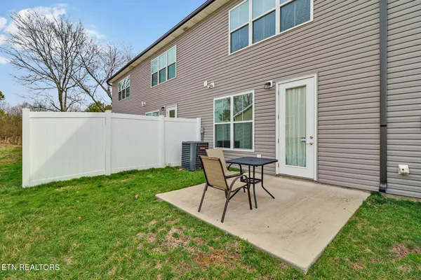 $334,700 | 495 Harper Village Way, Lenoir City, TN 37771