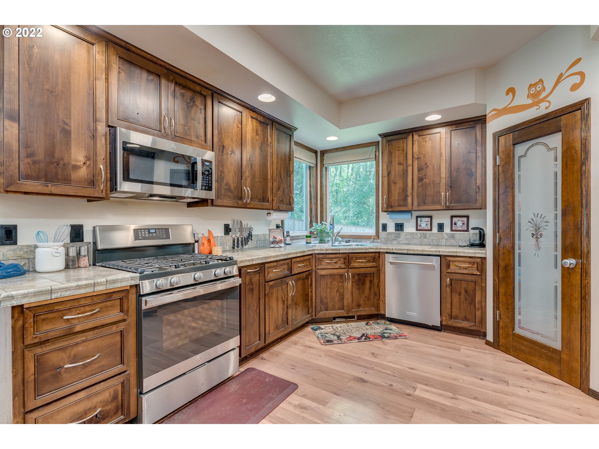 35412 Northeast Sunset Falls Road Yacolt, WA 98675 - Photo 6 of 32 Kitchen