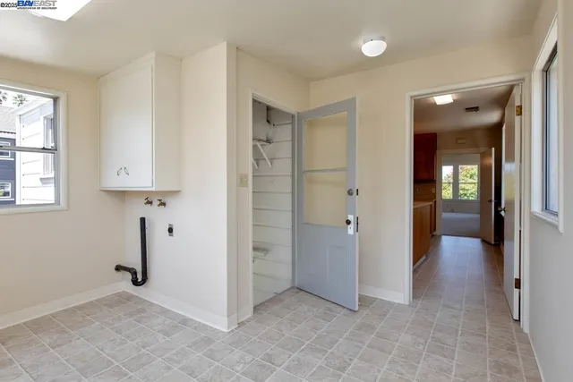 $1,095,000 | 920 Centennial Avenue, Alameda, CA 94501