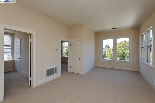 $1,095,000 | 920 Centennial Avenue, Alameda, CA 94501