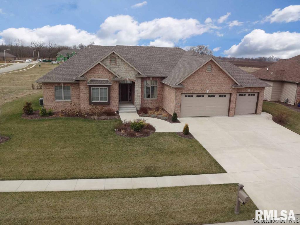 5305 Old Savannah Trail Springfield, IL 62711 - Photo 2 of 35 Gallery Image 2