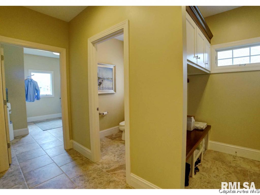 5305 Old Savannah Trail Springfield, IL 62711 - Photo 28 of 35 Gallery Image 28