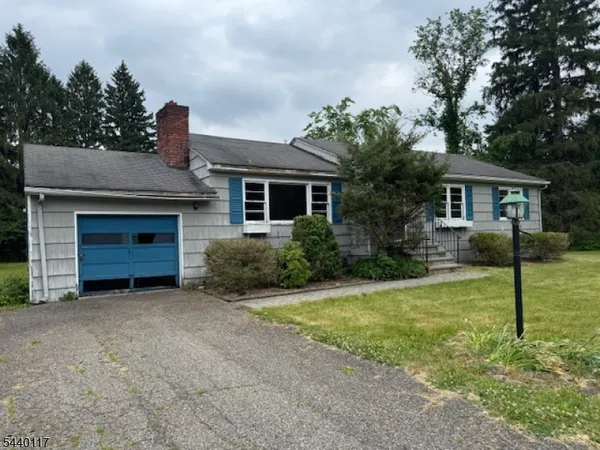 $439,900 | 2 Shores Road, Randolph, NJ 07869