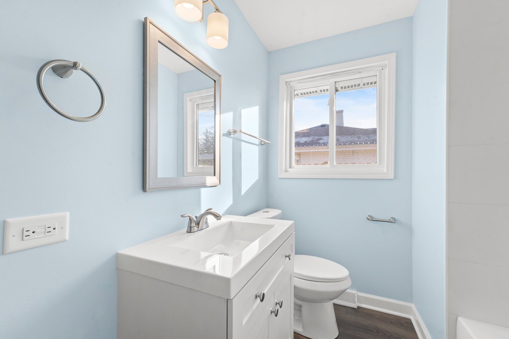 360 West Fremont Avenue Elmhurst, IL 60126 - Photo 5 of 7