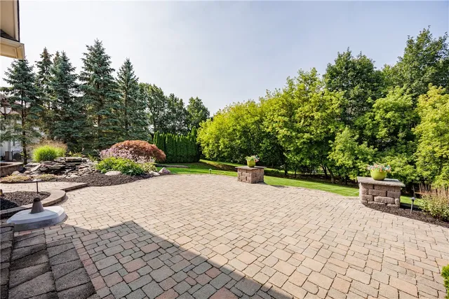 $995,000 | 68 Barchan Dune Rise, Victor, NY 14564