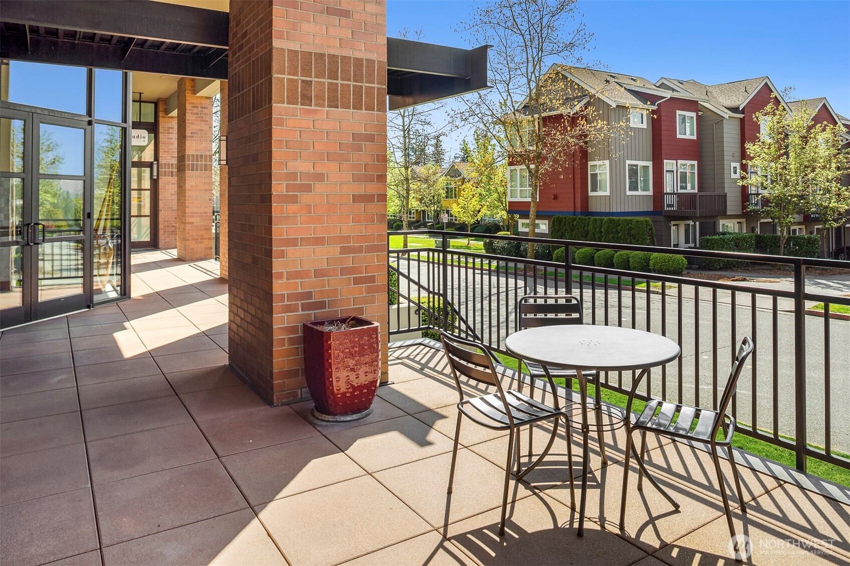 1840 25th Avenue Northeast, Unit 412 Issaquah, WA 98029 - Photo 15 of 18